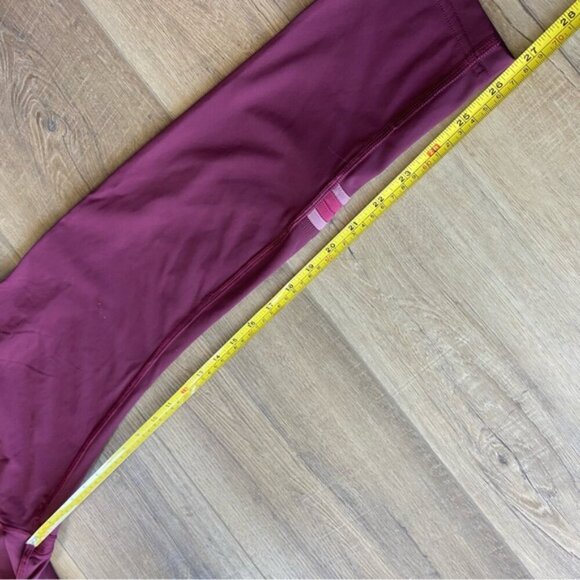 Lululemon Run Crew Tight *28"Deep Ruby / Star Ruby / Figue size 10 - Picture 9 of 10